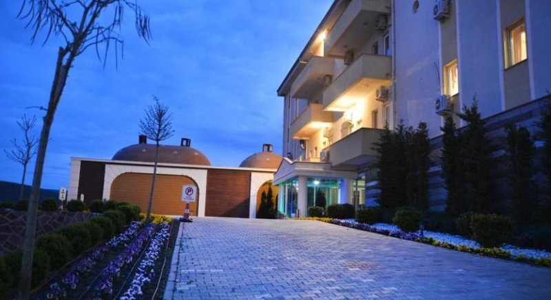 Doktorun Oteli, HAYMANA